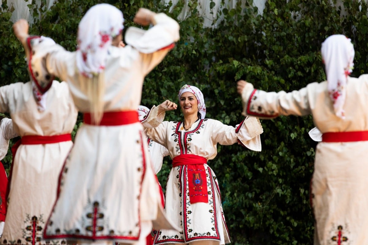 IX Starptautiskais tautas deju festivāls "Sudmaliņas" - koncerts "Trejdeviņas saules lēca" Vērmanes dārzā