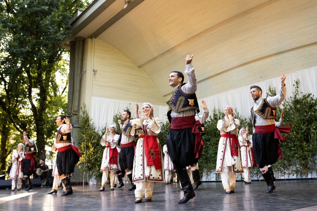 IX Starptautiskais tautas deju festivāls "Sudmaliņas" - koncerts "Trejdeviņas saules lēca" Vērmanes dārzā