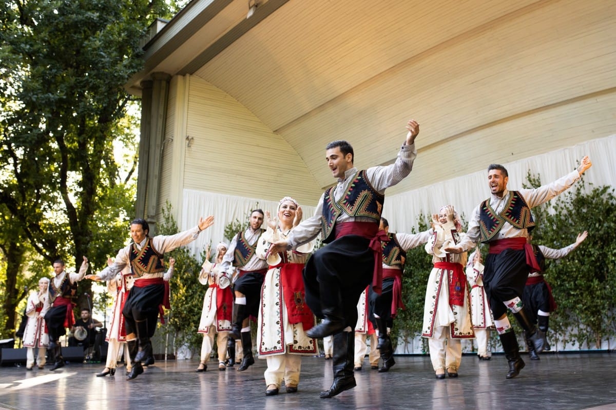 IX Starptautiskais tautas deju festivāls "Sudmaliņas" - koncerts "Trejdeviņas saules lēca" Vērmanes dārzā