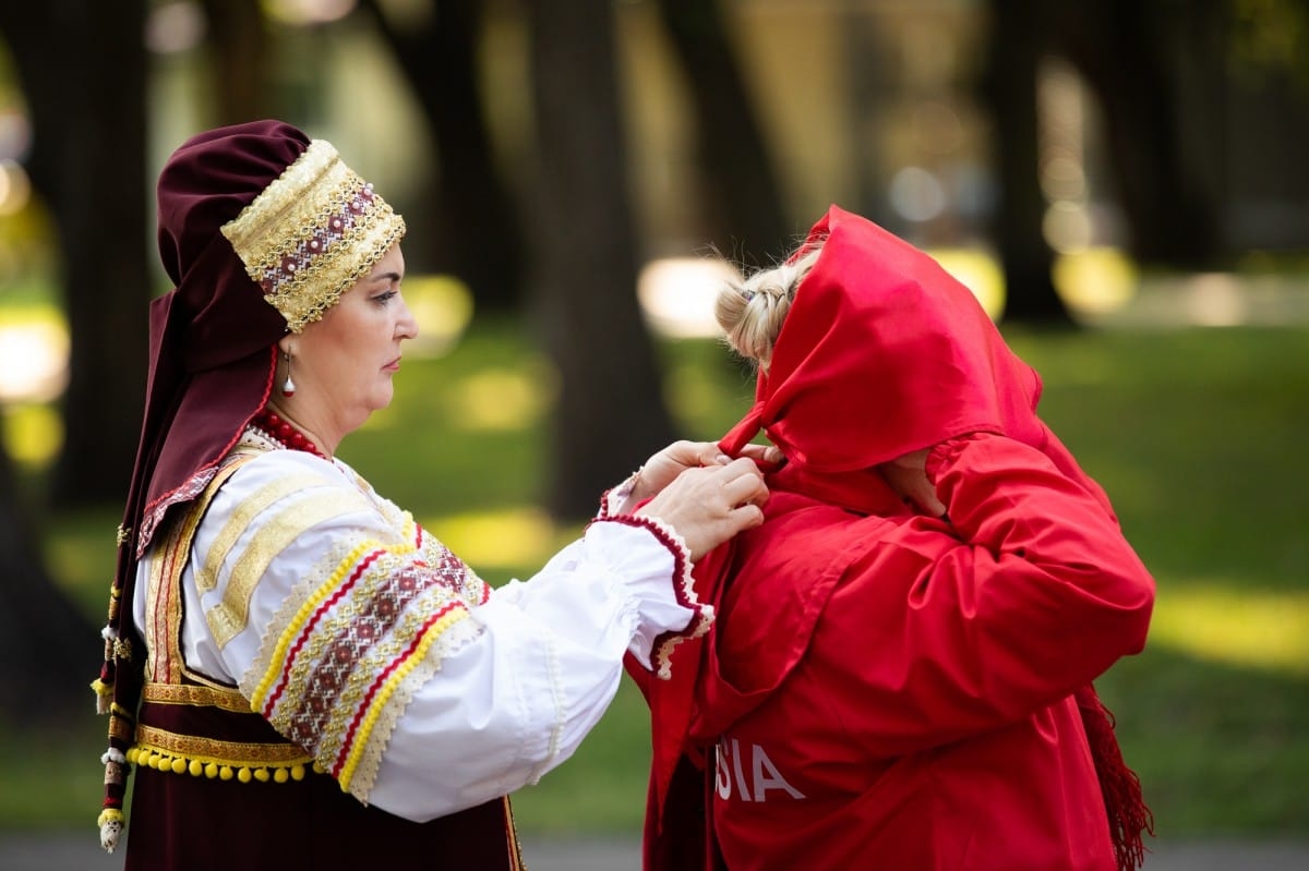 IX Starptautiskais tautas deju festivāls "Sudmaliņas" - koncerts "Trejdeviņas saules lēca" Vērmanes dārzā