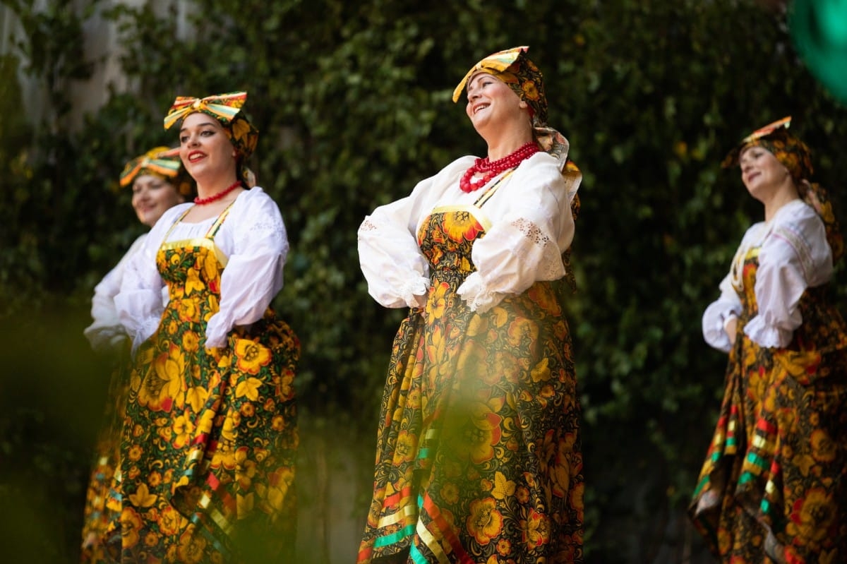 IX Starptautiskais tautas deju festivāls "Sudmaliņas" - koncerts "Trejdeviņas saules lēca" Vērmanes dārzā