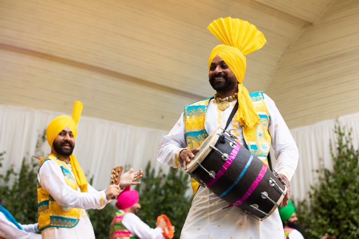 IX Starptautiskais tautas deju festivāls "Sudmaliņas" - koncerts "Trejdeviņas saules lēca" Vērmanes dārzā