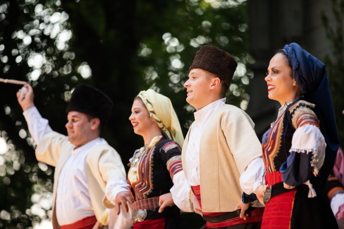 IX Starptautiskais tautas deju festivāls "Sudmaliņas" - koncerts "Trejdeviņas saules lēca" Vērmanes dārzā