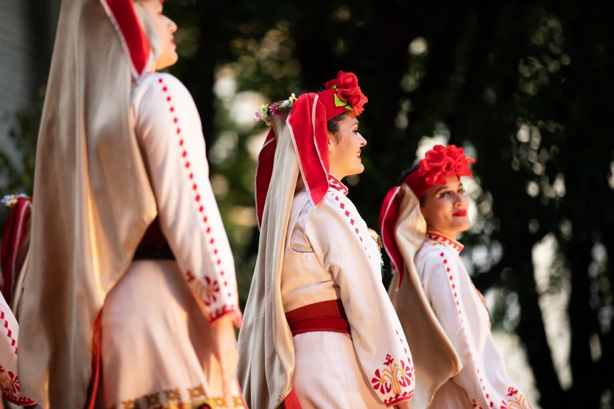 IX Starptautiskais tautas deju festivāls "Sudmaliņas" - koncerts "Trejdeviņas saules lēca" Vērmanes dārzā