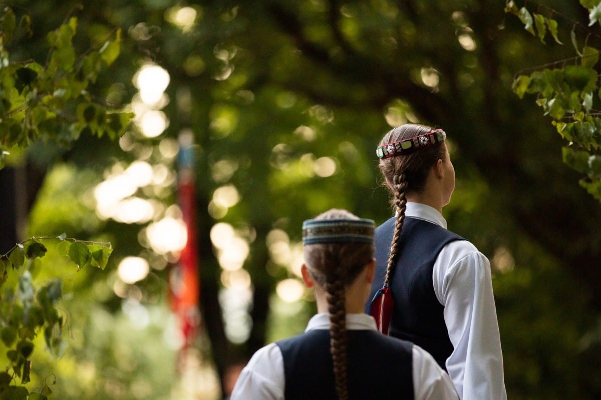 IX Starptautiskais tautas deju festivāls "Sudmaliņas" - koncerts "Trejdeviņas saules lēca" Vērmanes dārzā