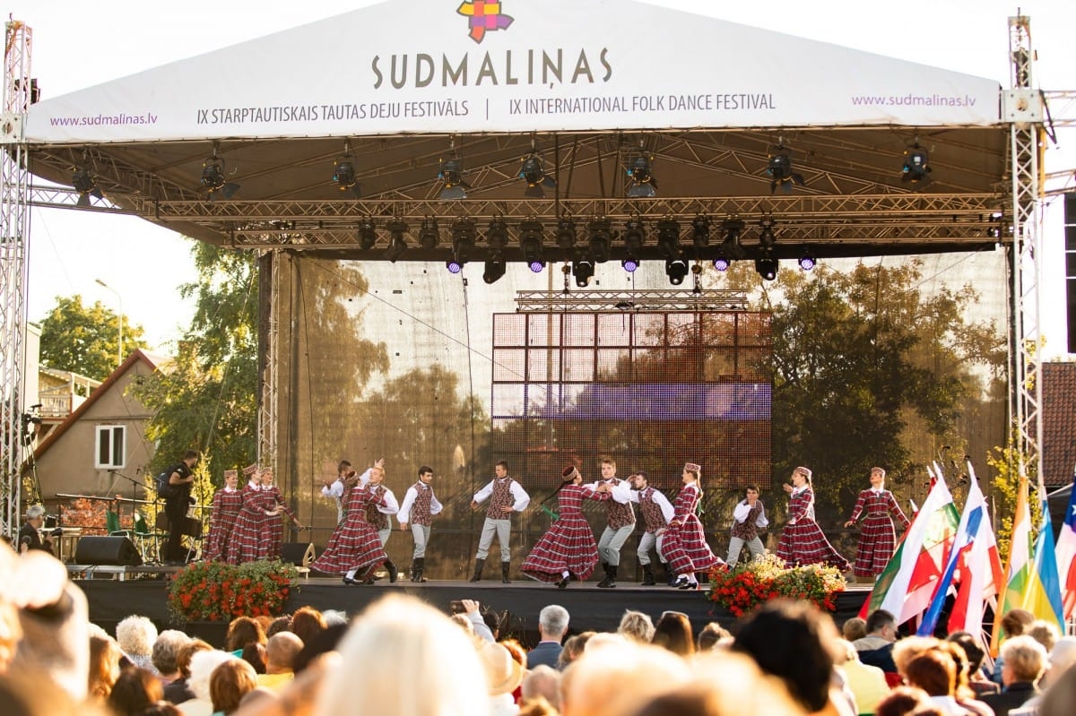 IX Starptautiskā tautas deju festivāla "Sudmaliņas" noslēguma koncerts Liepājā