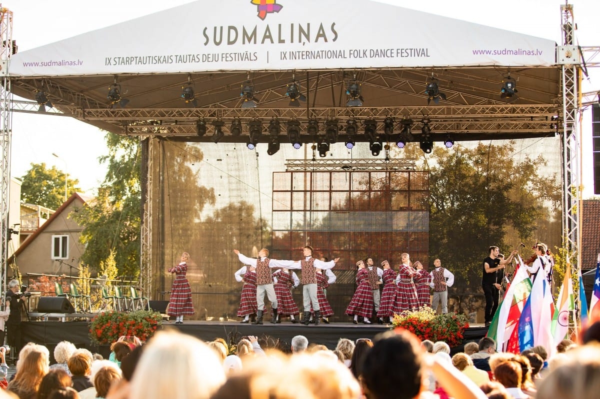 IX Starptautiskā tautas deju festivāla "Sudmaliņas" noslēguma koncerts Liepājā