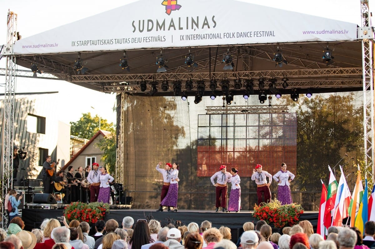 IX Starptautiskā tautas deju festivāla "Sudmaliņas" noslēguma koncerts Liepājā