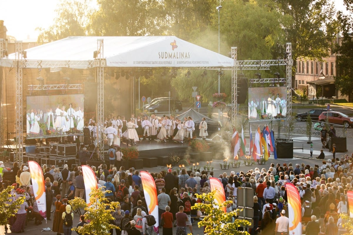 IX Starptautiskā tautas deju festivāla "Sudmaliņas" noslēguma koncerts Liepājā