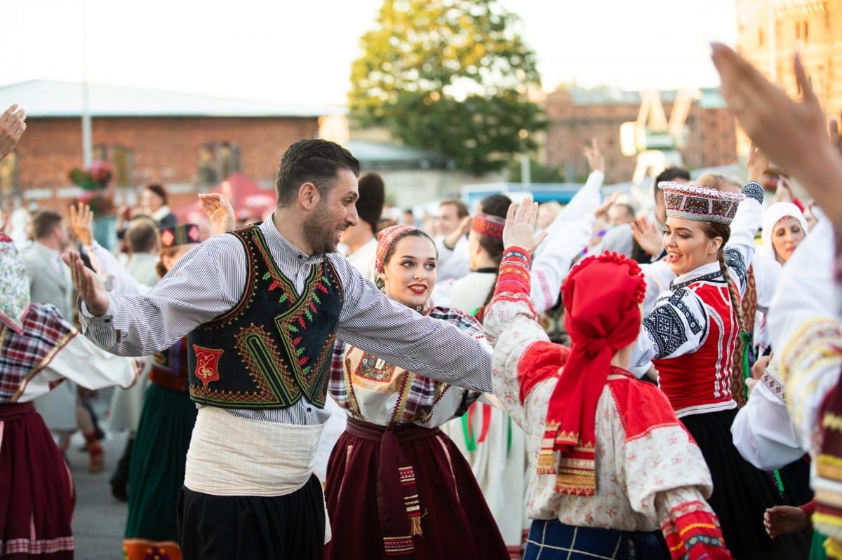 IX Starptautiskā tautas deju festivāla "Sudmaliņas" noslēguma koncerts Liepājā