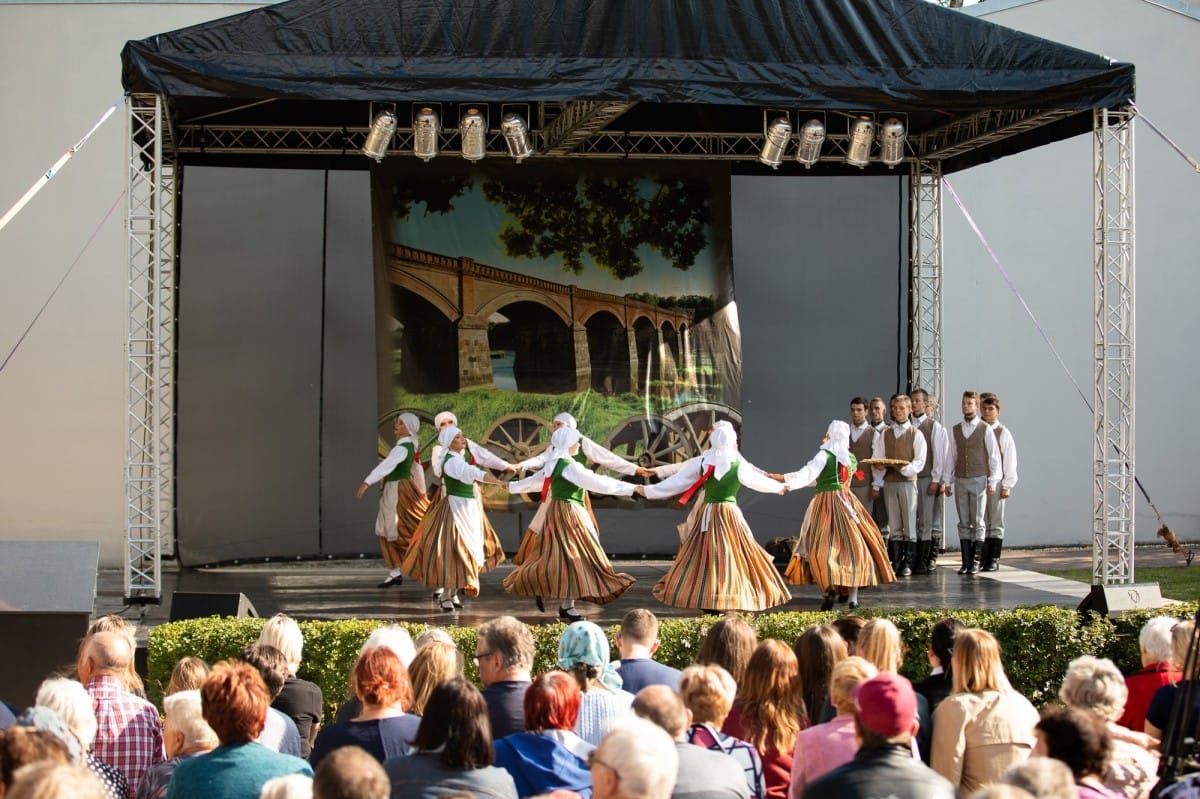 IX Starptautiskais tautas deju festivāls "Sudmaliņas" - Novadu diena Kuldīgā