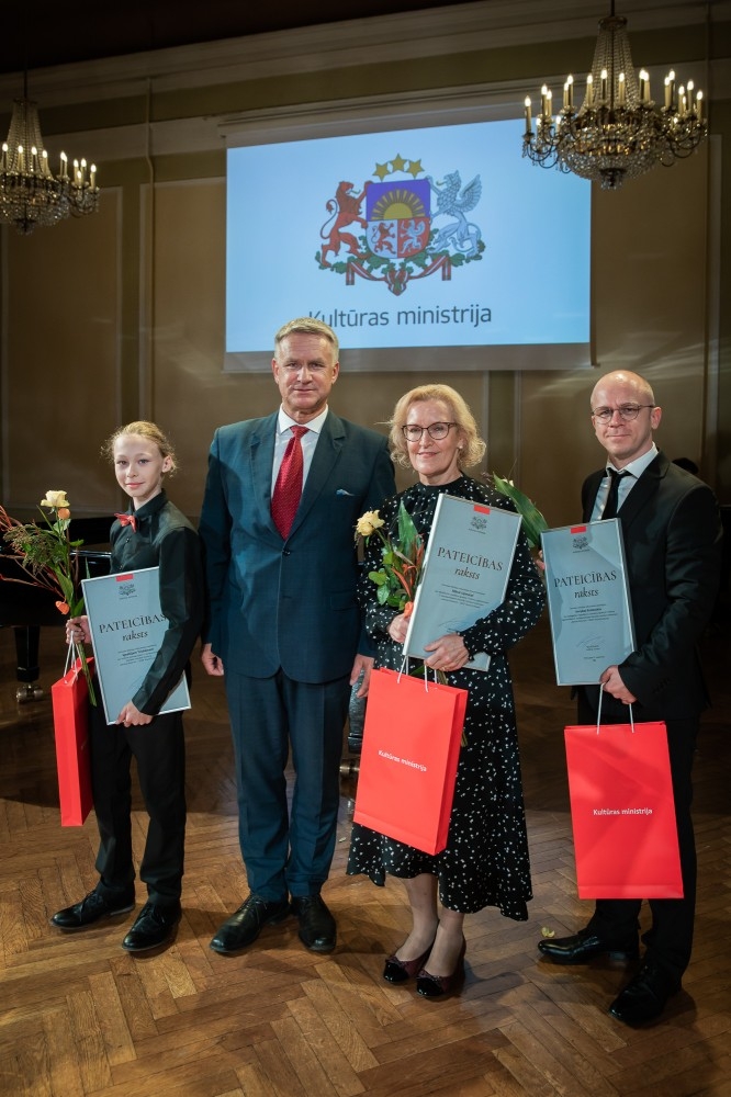 Kultūras ministrijas apbalvojuma un "Cimzes balvas 2020" pasniegšanas ceremonija izciliem pedagogiem un skolēniem kultūrizglītī