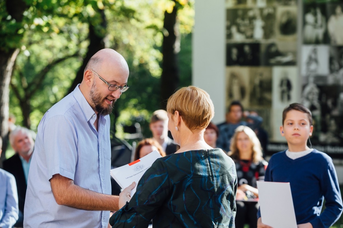 Latvijas mākslas skolu audzēkņu Valsts konkursa laureātu apbalvošana LKA E. Smiļģa Teātra muzejā