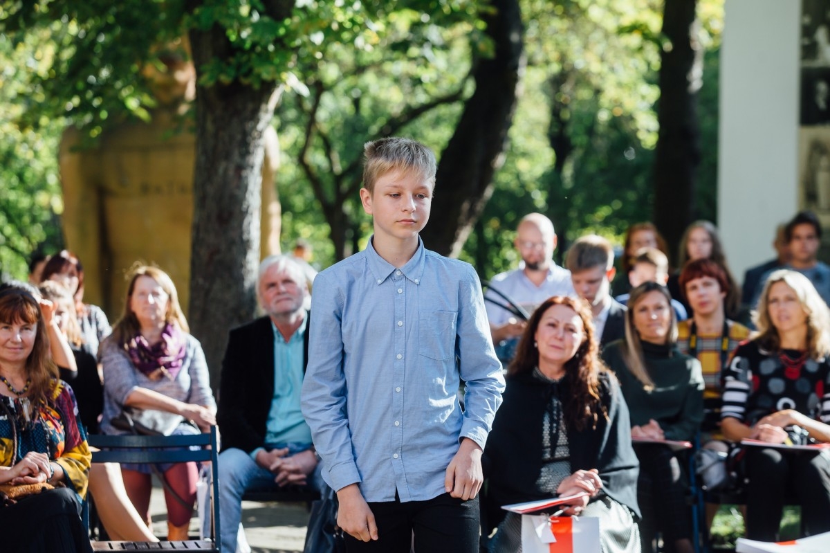 Latvijas mākslas skolu audzēkņu Valsts konkursa laureātu apbalvošana LKA E. Smiļģa Teātra muzejā