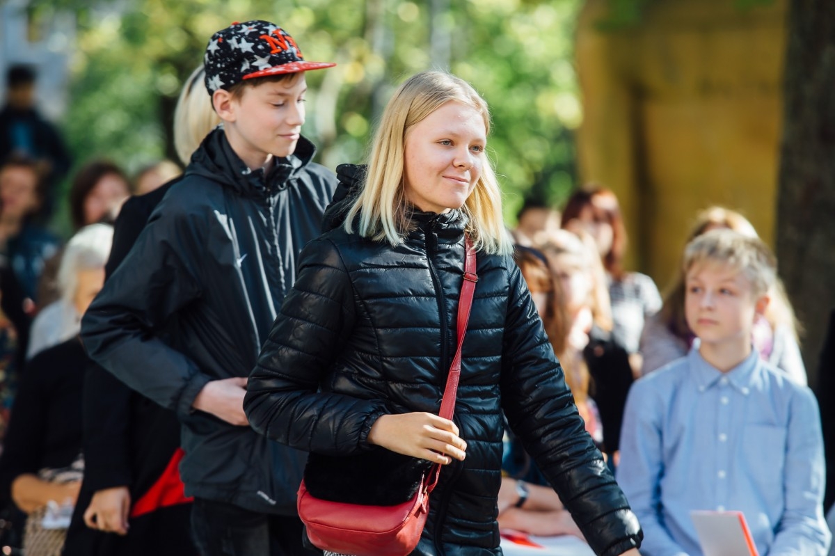 Latvijas mākslas skolu audzēkņu Valsts konkursa laureātu apbalvošana LKA E. Smiļģa Teātra muzejā